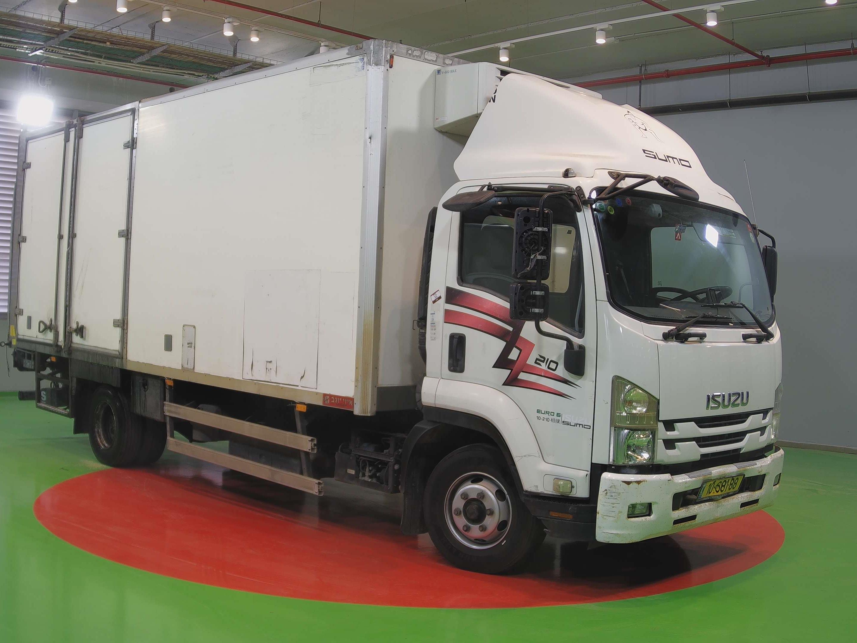 טון 10 קרור על מנוע| איסוזו אתר מכירות משאיות יד שניה