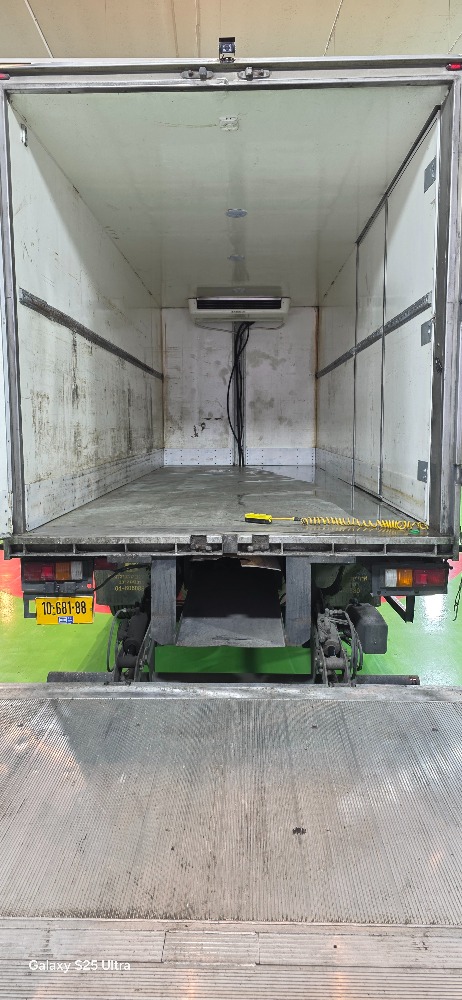 טון 10 קרור על מנוע| איסוזו אתר מכירות משאיות יד שניה