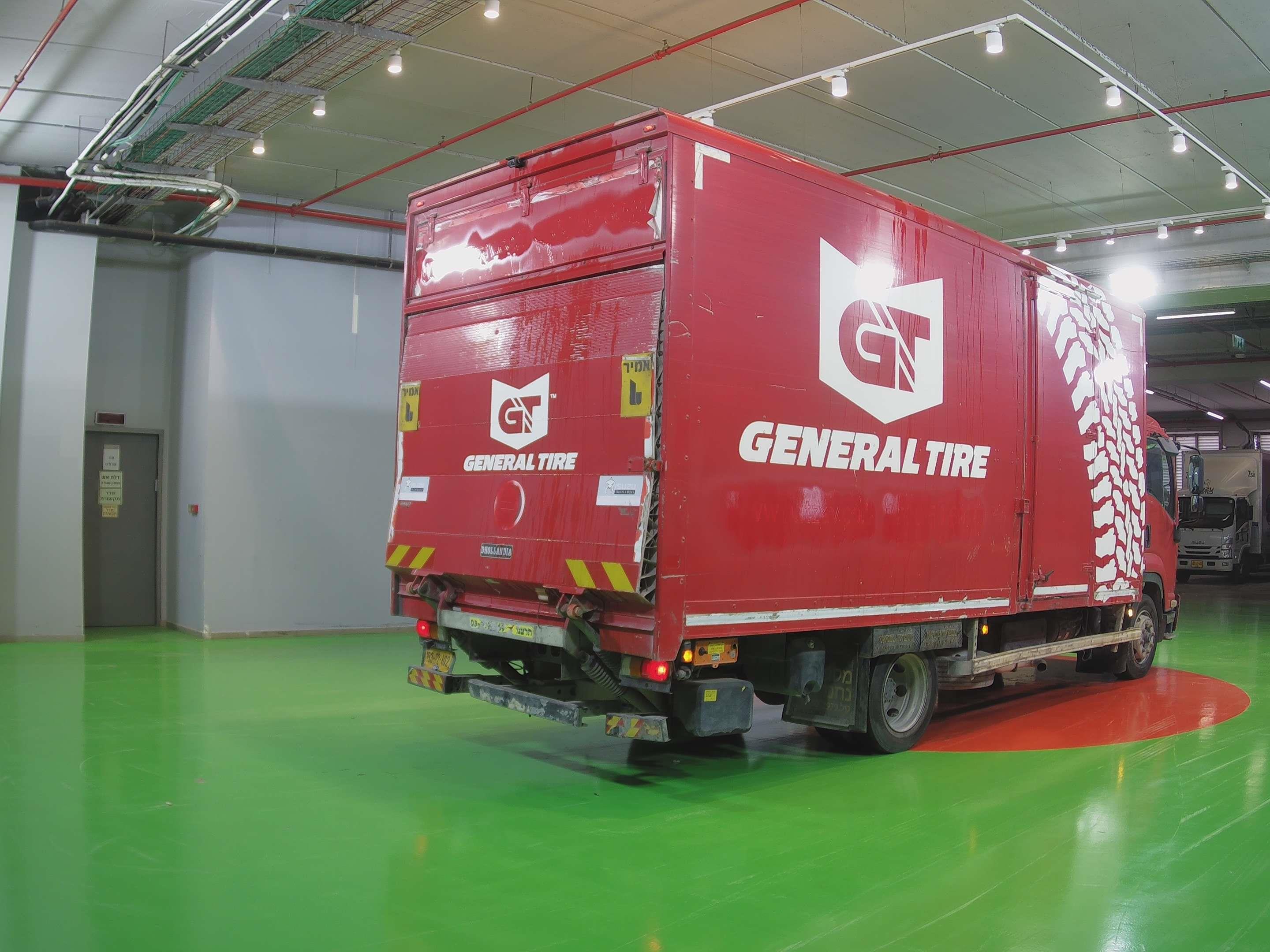 טון 12 ארגז סגור| איסוזו אתר מכירות משאיות יד שניה