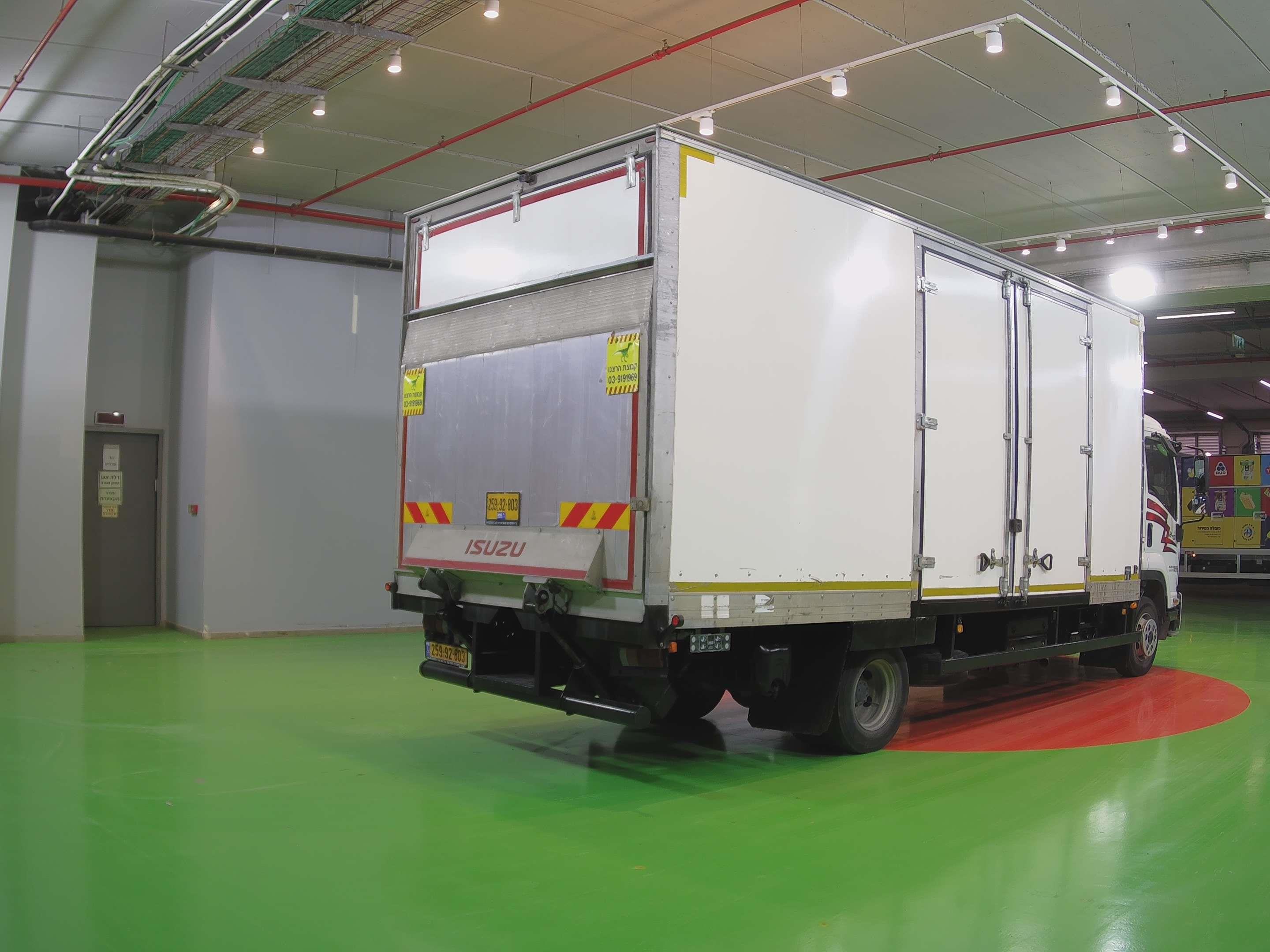 טון 10 ארגז סגור| איסוזו אתר מכירות משאיות יד שניה