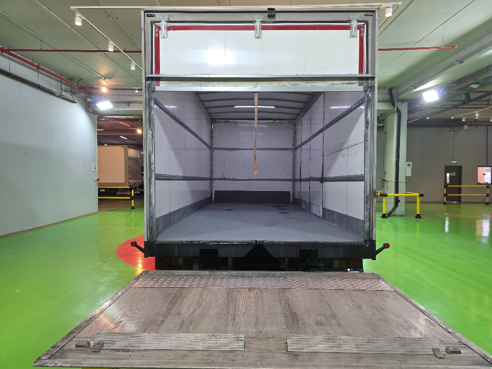 טון 10 ארגז סגור| איסוזו אתר מכירות משאיות יד שניה