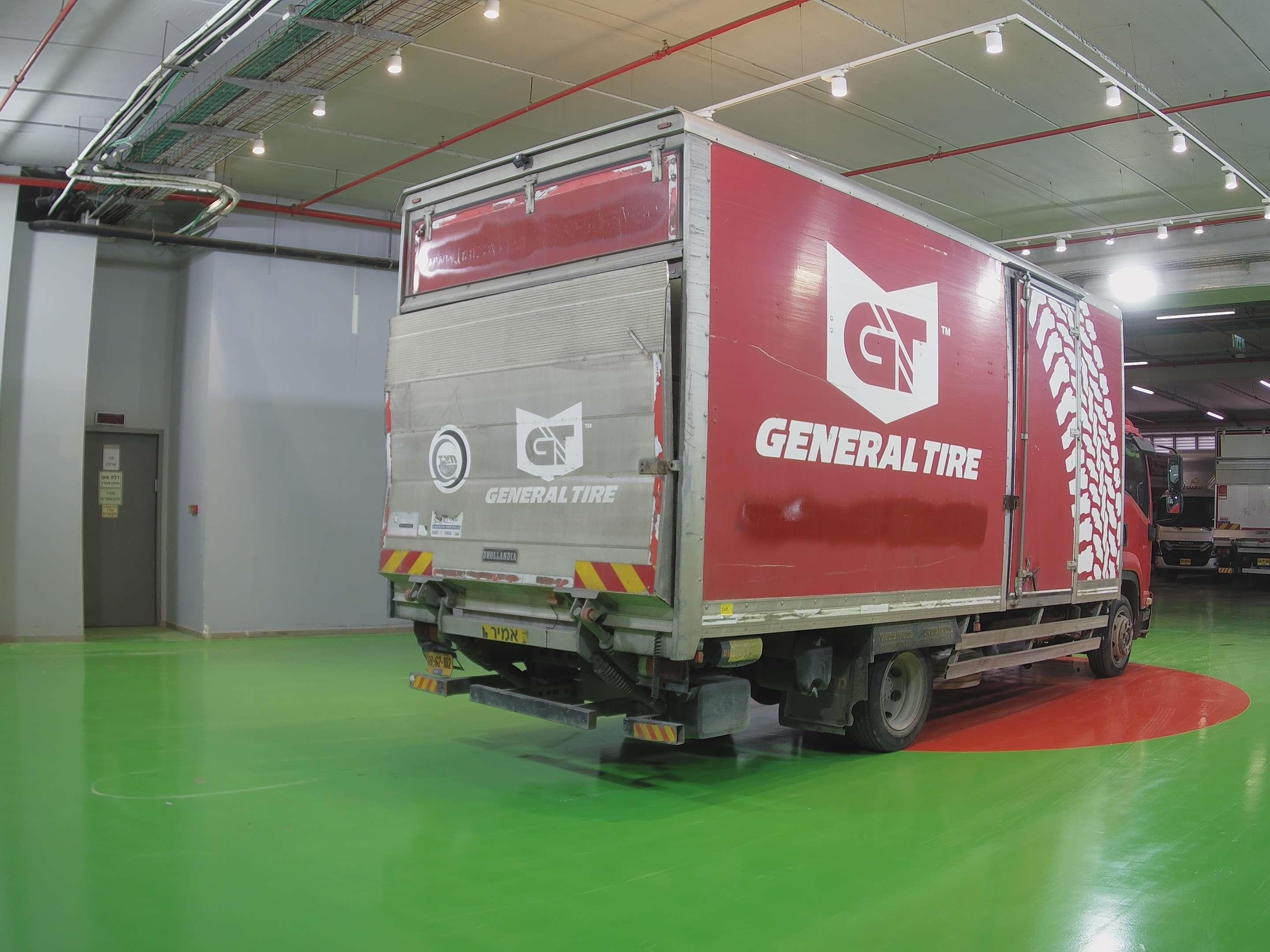 טון 12 ארגז סגור| איסוזו אתר מכירות משאיות יד שניה