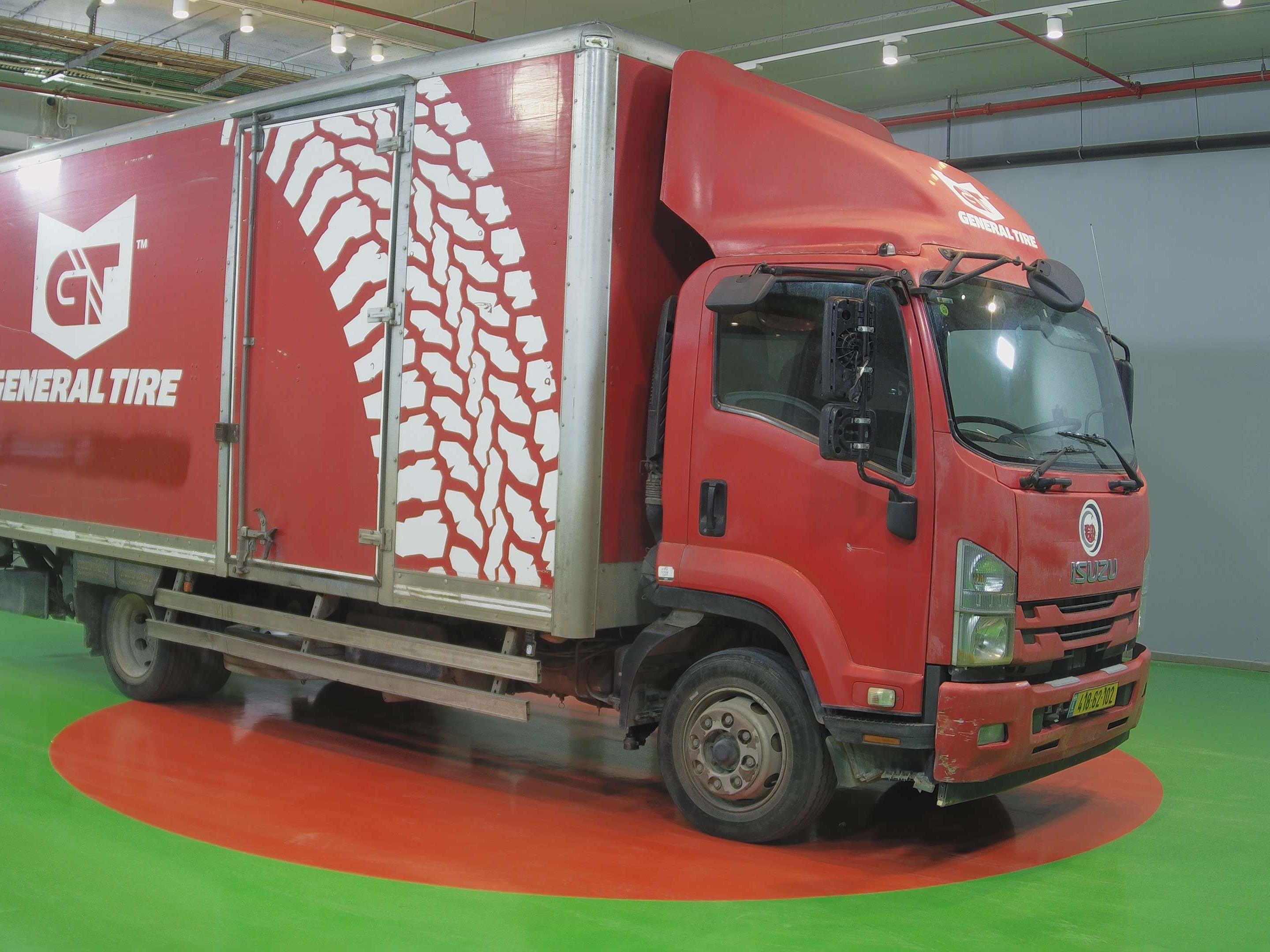 טון 12 ארגז סגור| איסוזו אתר מכירות משאיות יד שניה