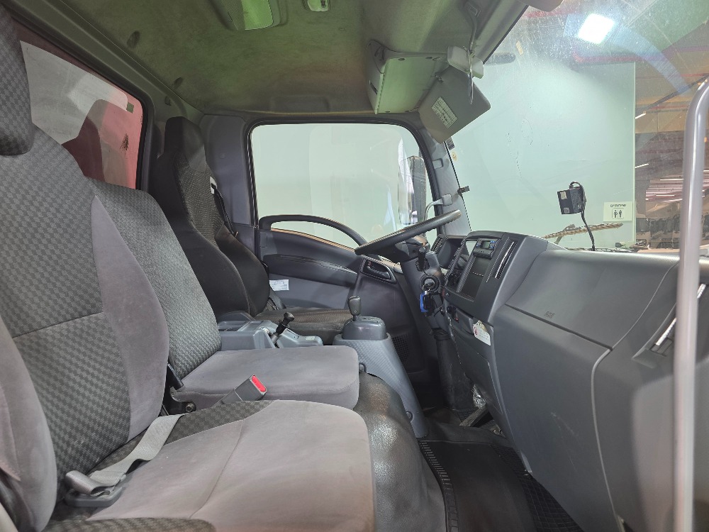 טון 12 ארגז סגור| איסוזו אתר מכירות משאיות יד שניה