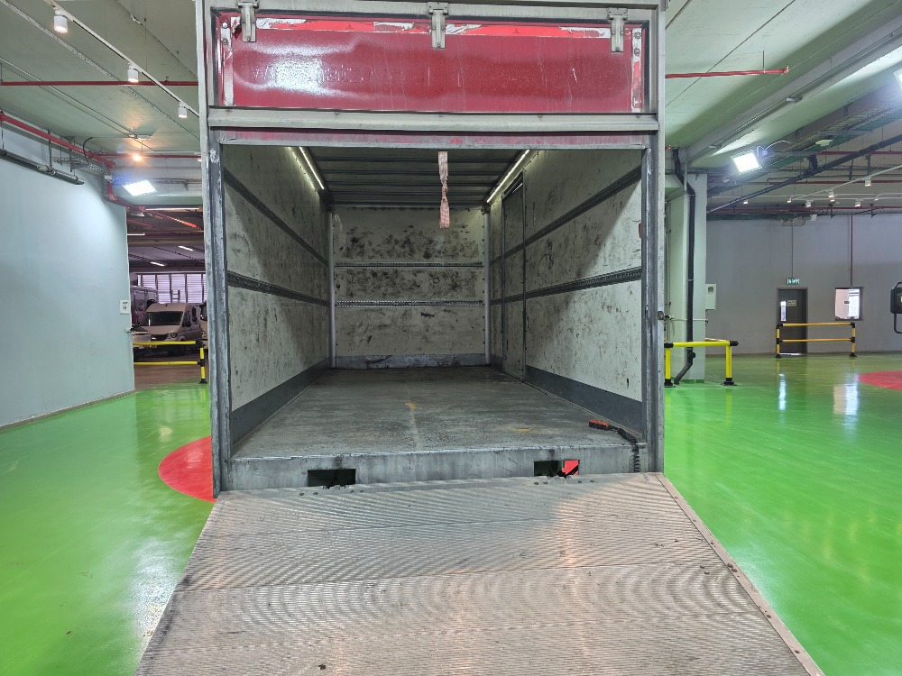 טון 12 ארגז סגור| איסוזו אתר מכירות משאיות יד שניה