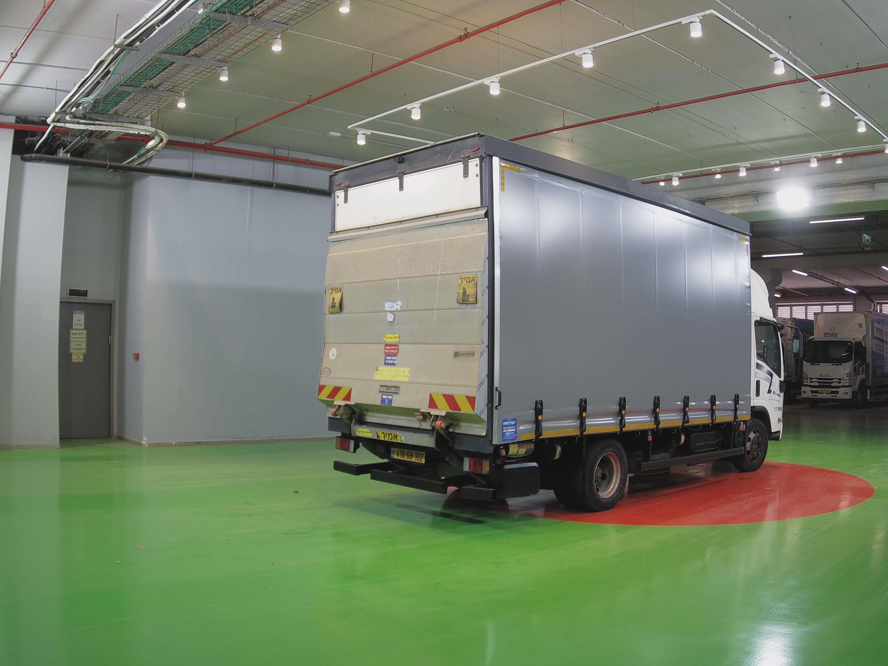 טון 7.5 ארגז פתוח| איסוזו אתר מכירות משאיות יד שניה