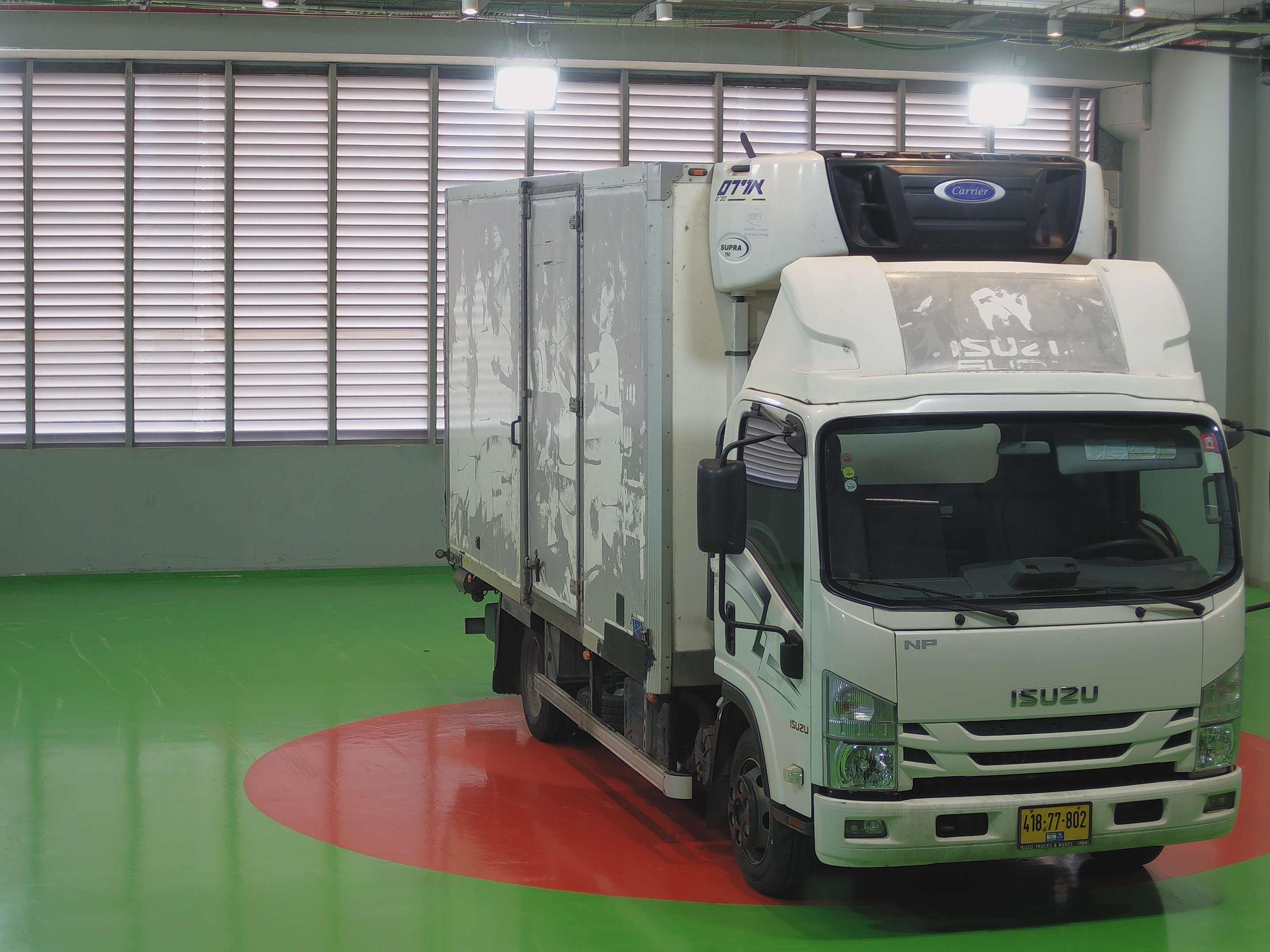 טון 7.5 קרור עצמאית| איסוזו אתר מכירות משאיות יד שניה