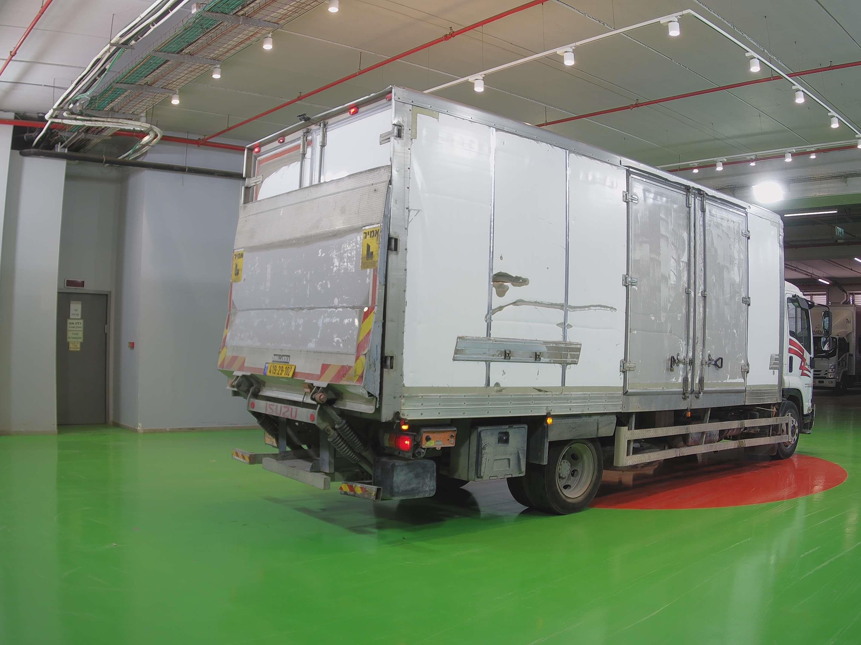 טון 14 קרור עצמאית| איסוזו אתר מכירות משאיות יד שניה