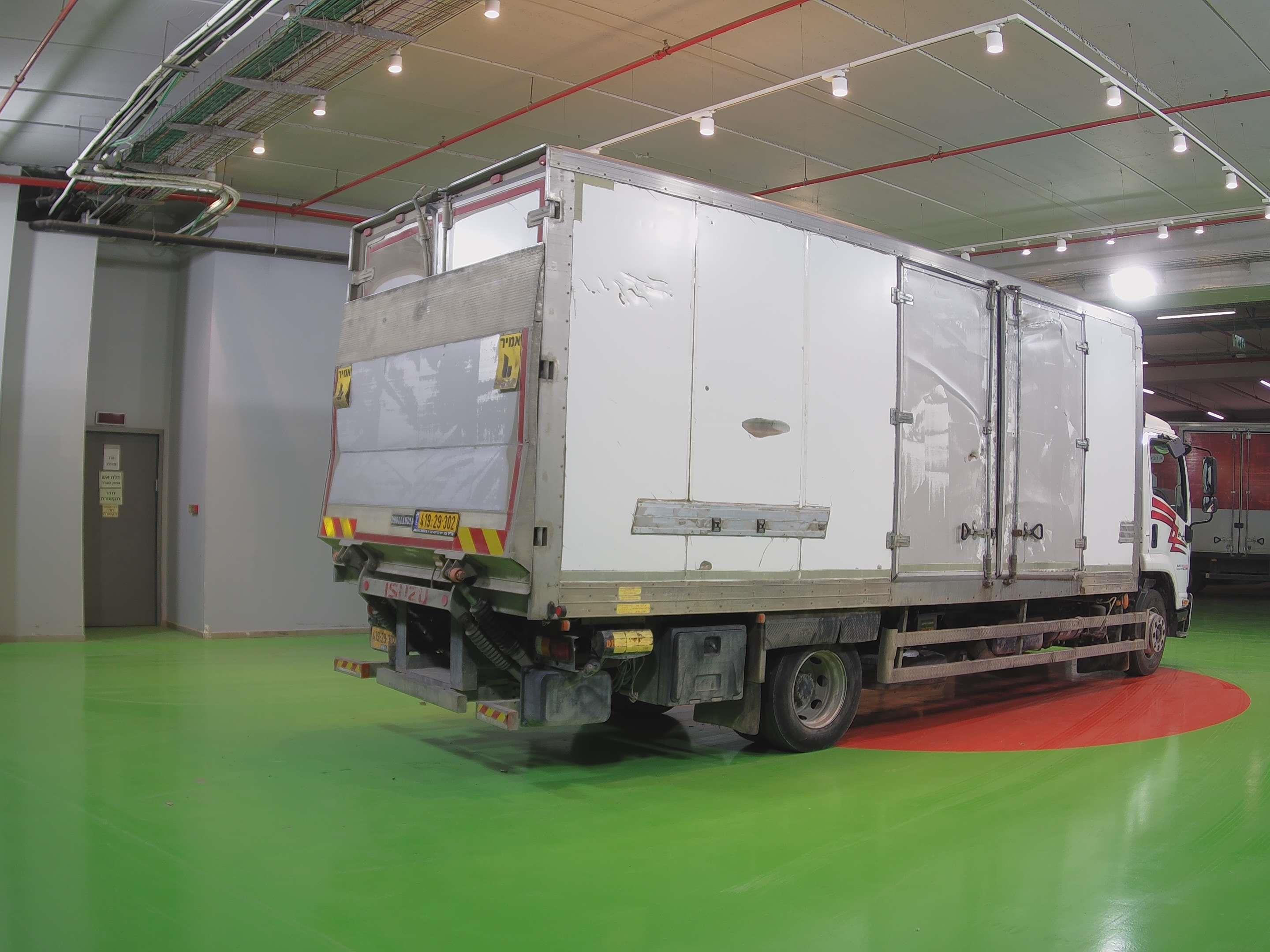 טון 14 קרור עצמאית| איסוזו אתר מכירות משאיות יד שניה