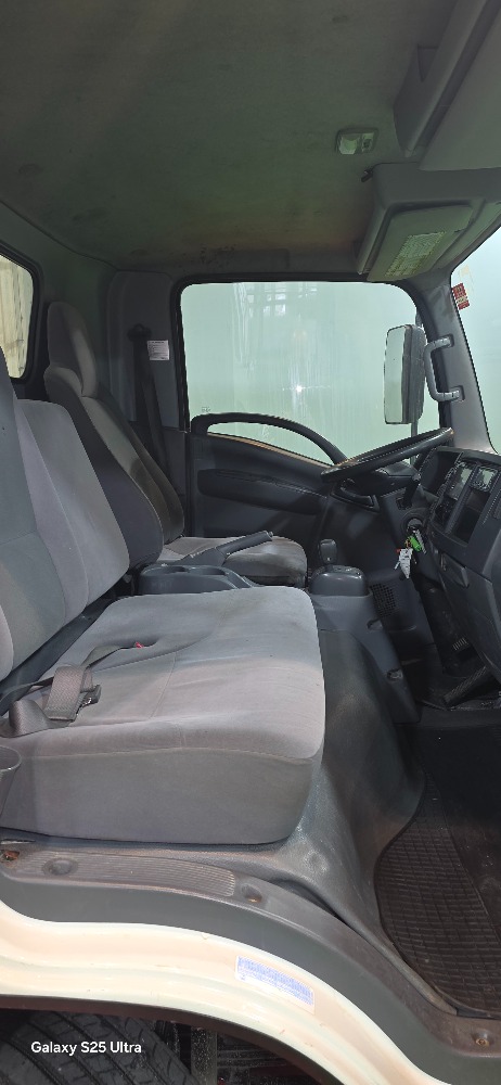 טון 7.5 קרור עצמאית| איסוזו אתר מכירות משאיות יד שניה