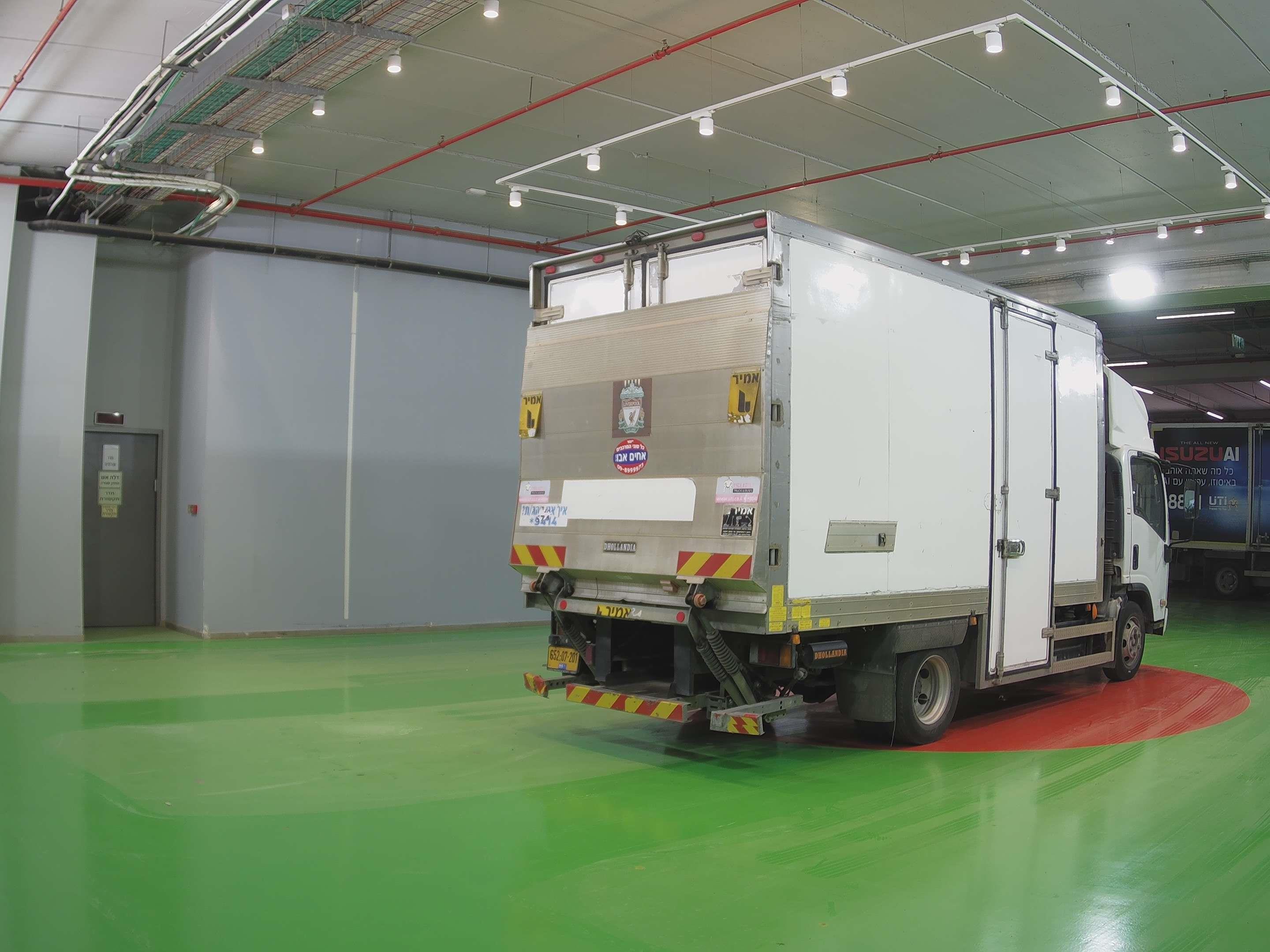 טון 7.5 קרור על מנוע| איסוזו אתר מכירות משאיות יד שניה