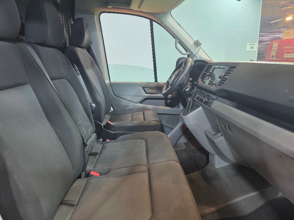 טון 5.5 ארגז סגור| איסוזו אתר מכירות משאיות יד שניה