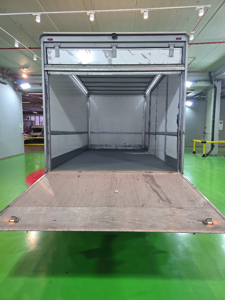 טון 7.5 ארגז סגור| איסוזו אתר מכירות משאיות יד שניה