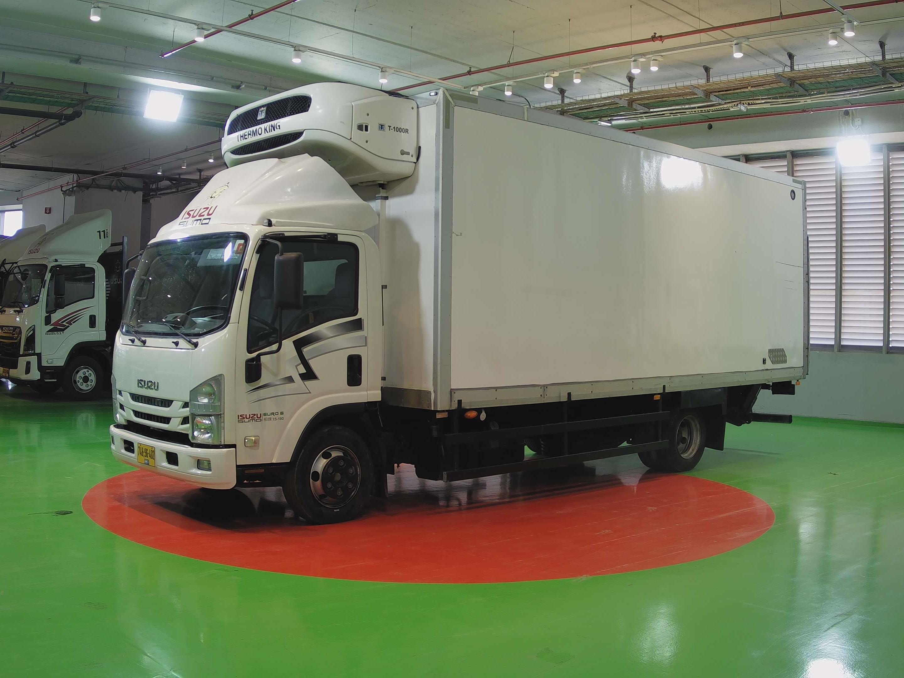 טון 7.5 קרור עצמאית| איסוזו אתר מכירות משאיות יד שניה