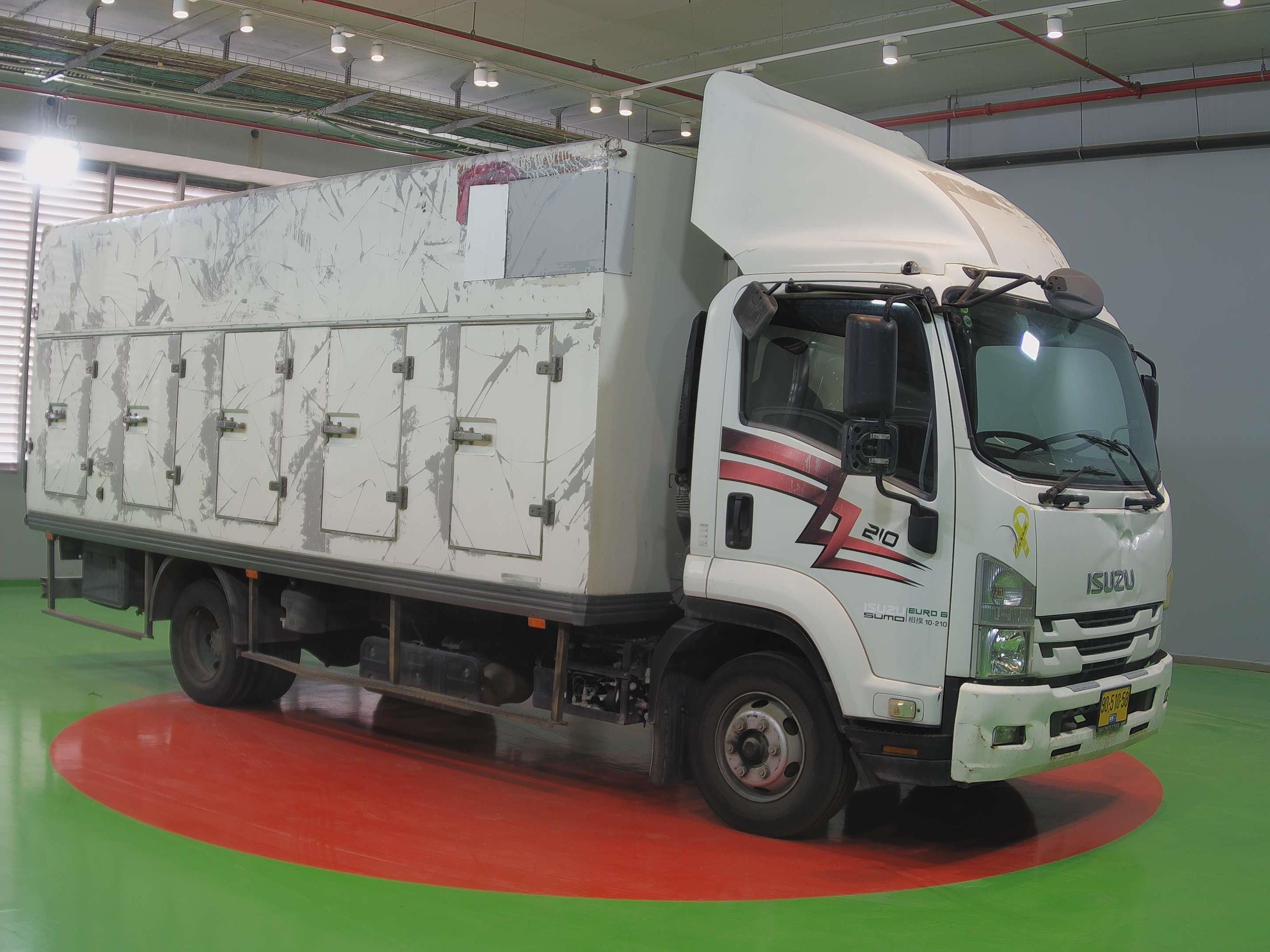 טון 10 קרור על מנוע| איסוזו אתר מכירות משאיות יד שניה